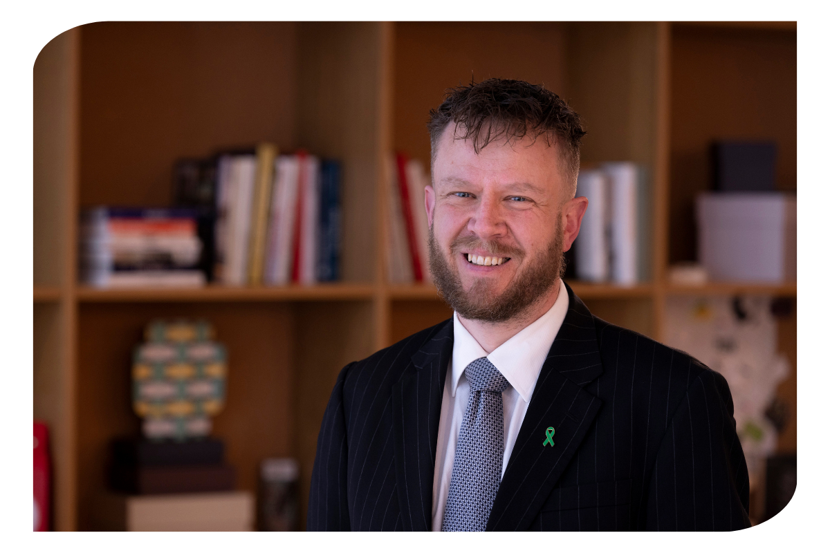 ‘Green shoots of transformation’ for improved healthcare sustainability lie in the hands of NHS staff