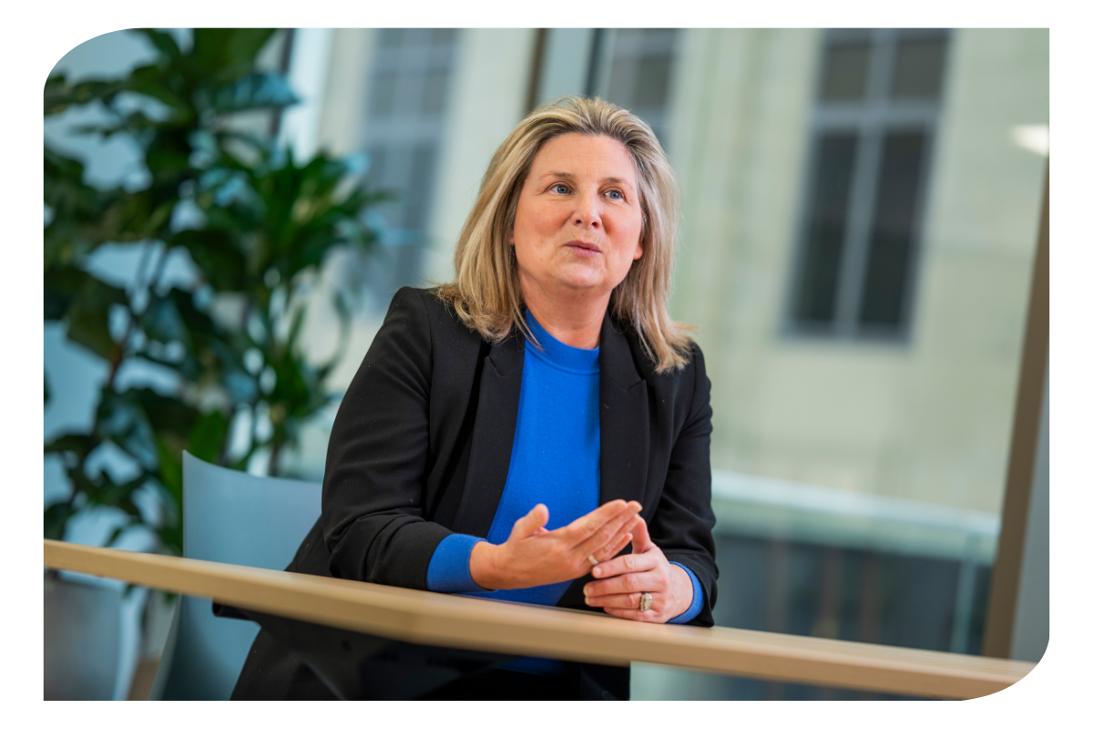 Anderson Strathern 32